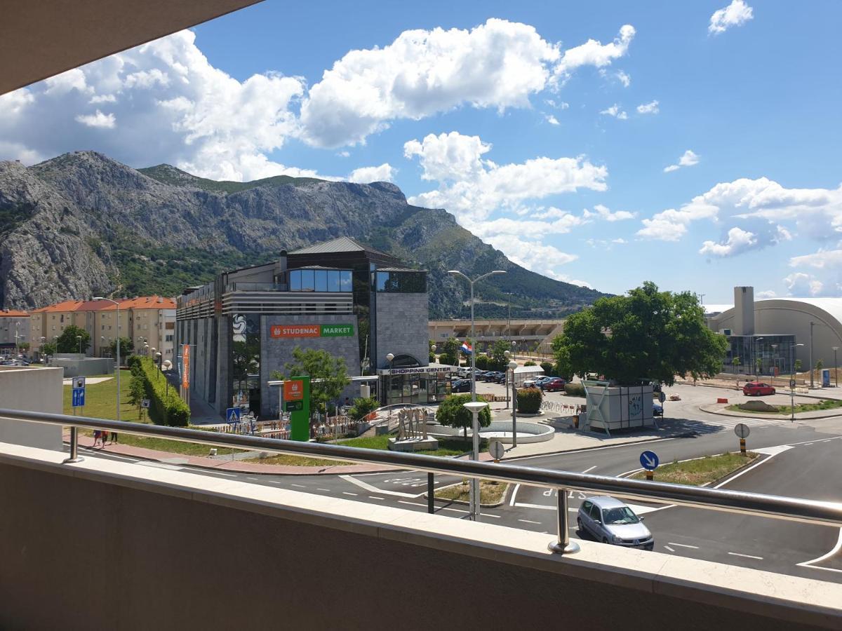 Apartment Perica Omiš Esterno foto